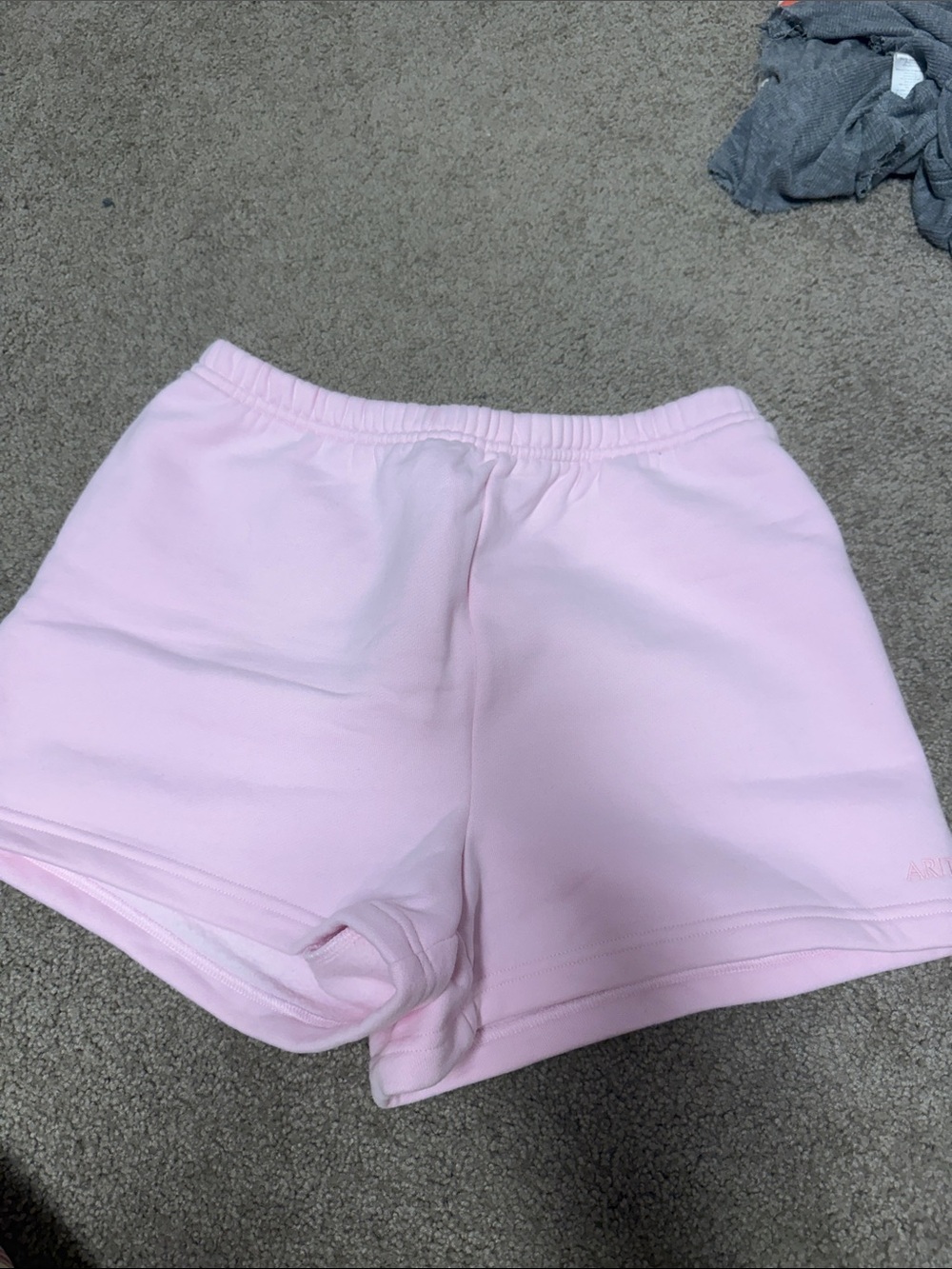 Aritzia Light Pink Elastic-Waist Athletic Shorts